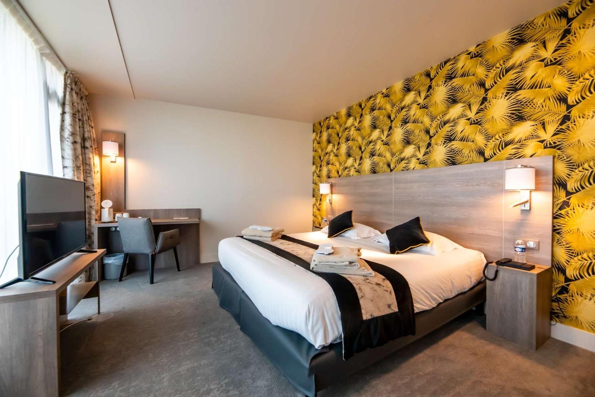 Brit Hotel Eden Spa Honfleur Eksteriør billede