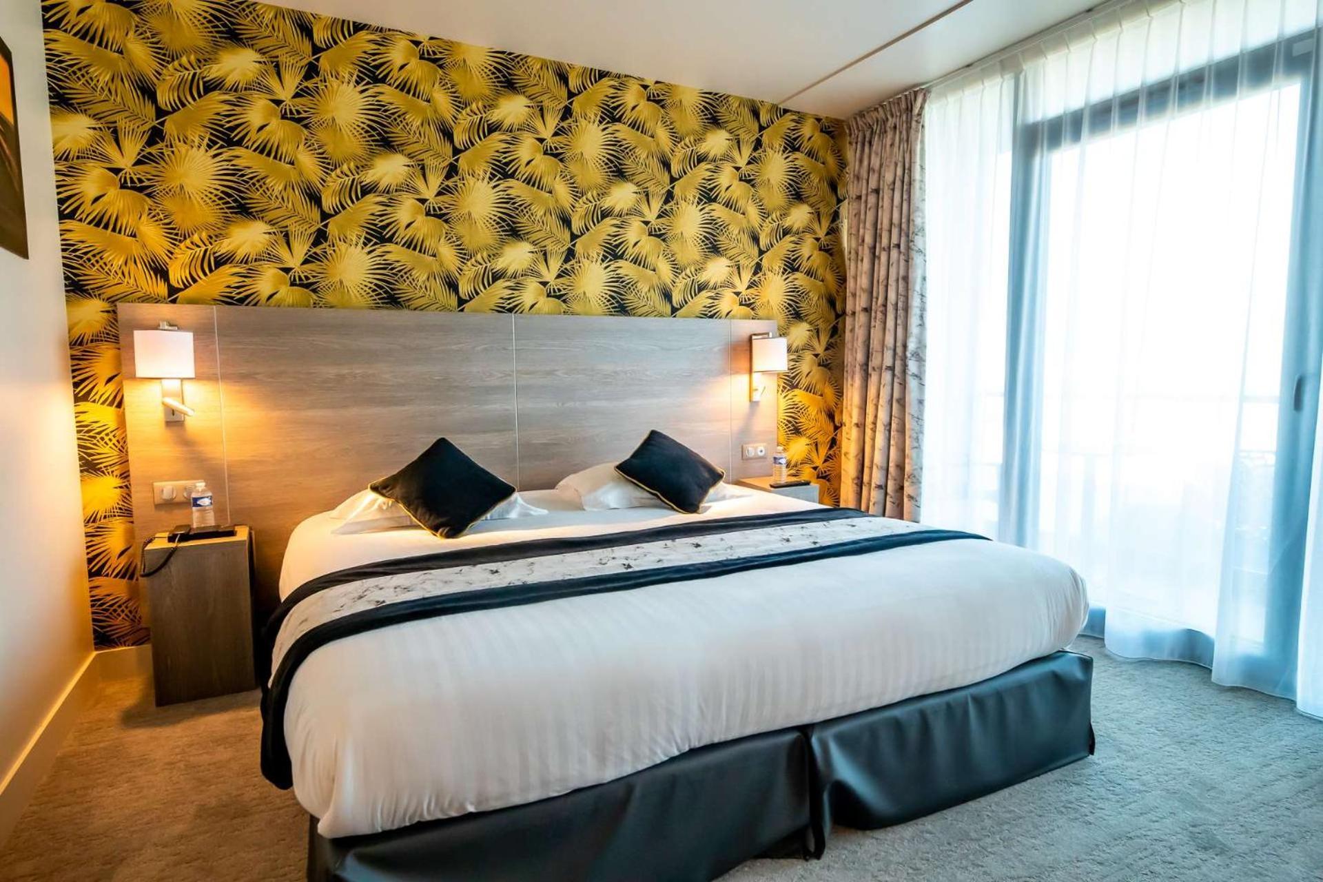 Brit Hotel Eden Spa Honfleur Eksteriør billede