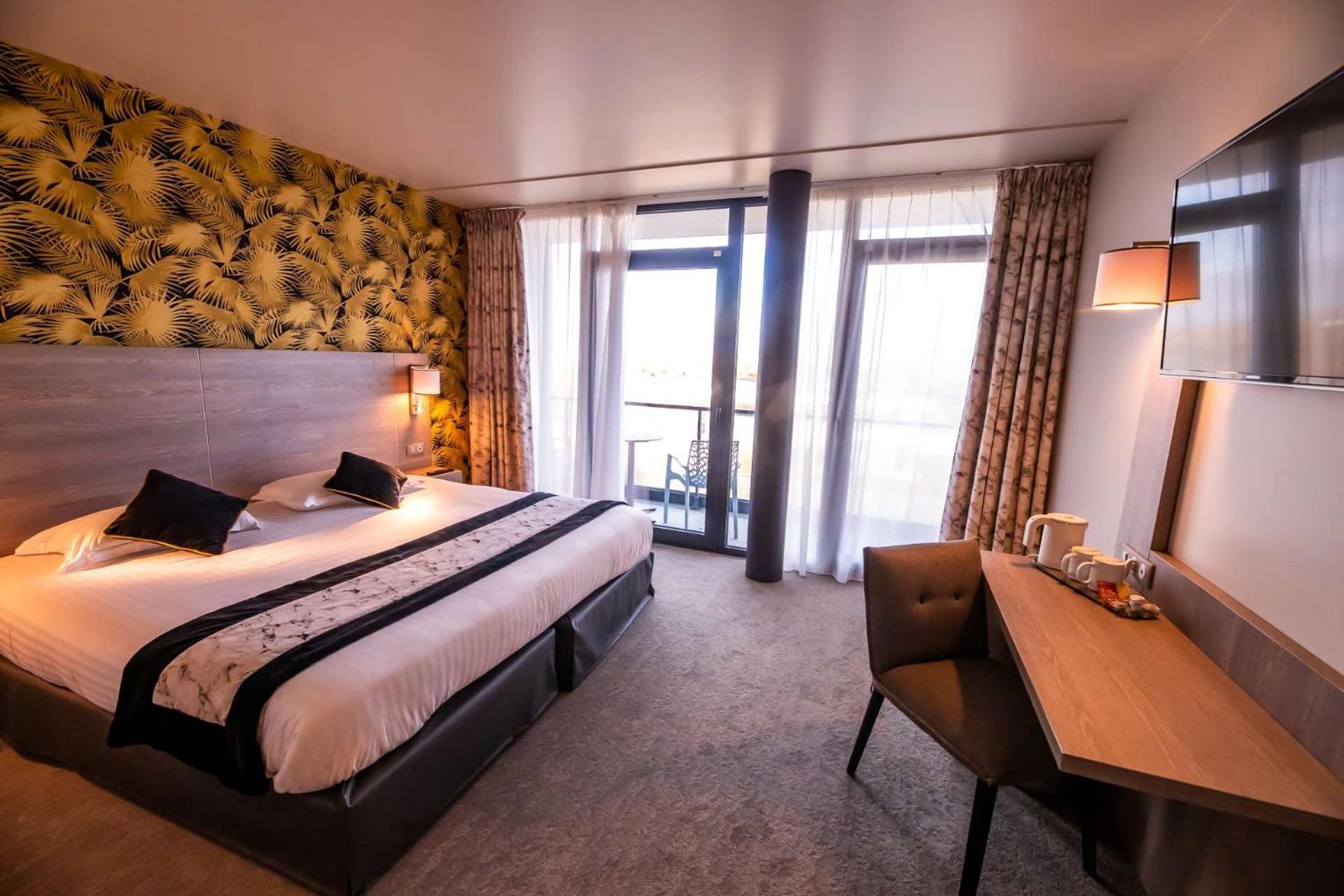 Brit Hotel Eden Spa Honfleur Eksteriør billede