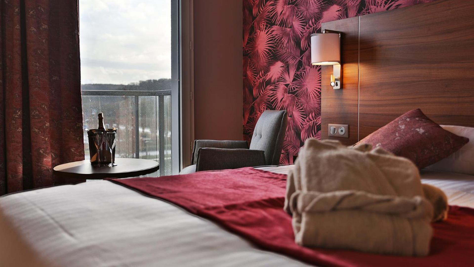 Brit Hotel Eden Spa Honfleur Eksteriør billede
